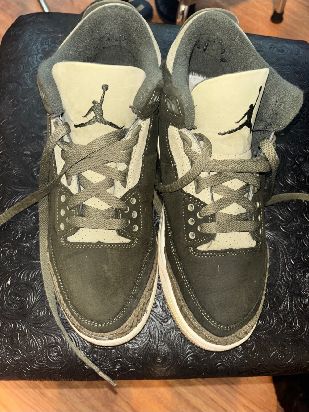 Jordan Men’s Olive Green and Cream Retro Sneakers